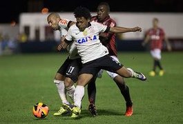 Corinthians não sai do zero com Atlético-PR