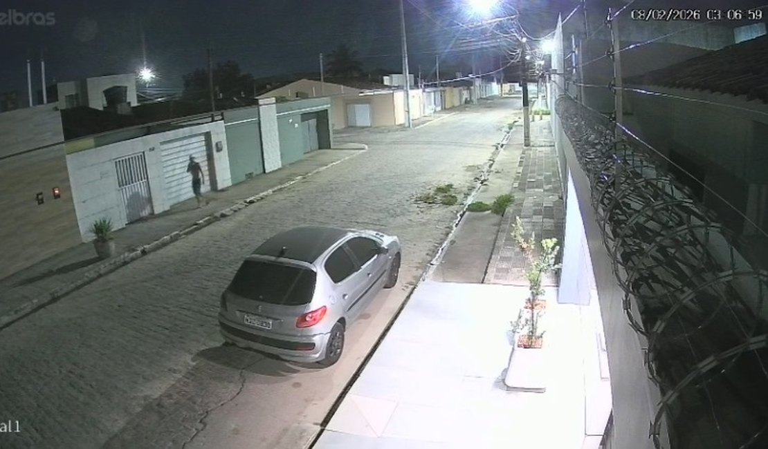 Casa é invadida durante a madrugada no bairro Jardim de Maria, em Arapiraca