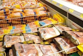 Brasil pede explicações à China sobre frango supostamente contaminado