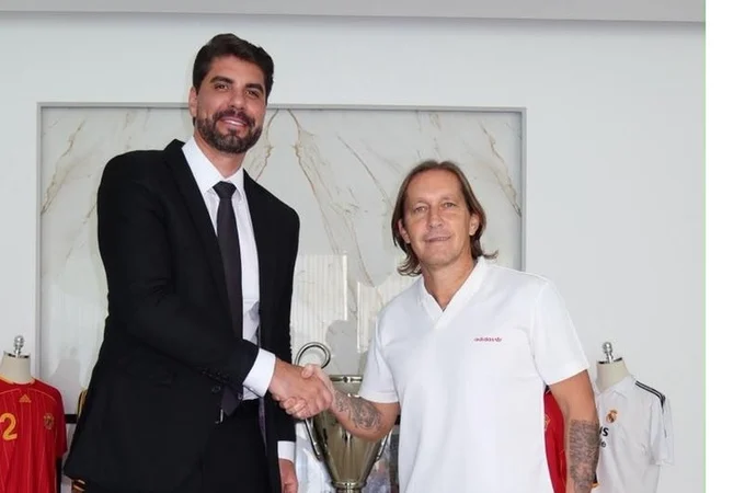 North contrata Míchel Salgado, ex-Real Madrid