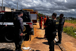 Polícia Civil faz buscas em mata no Benedito Bentes por jovem desaparecido