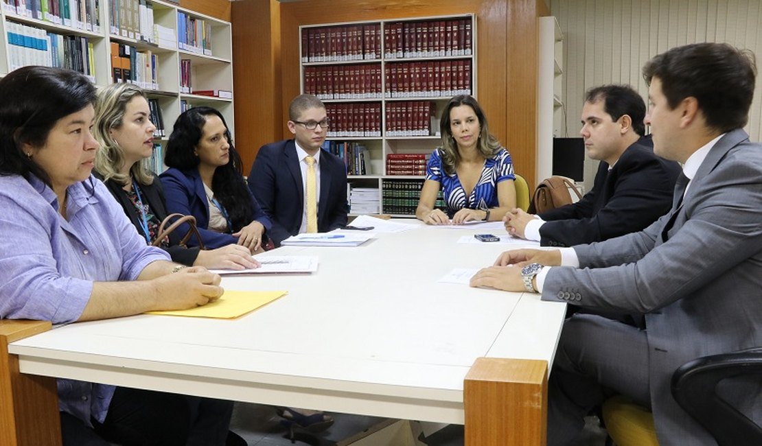 Ministério Público Estadual estipula prazo para concurso público em três municípios alagoanos