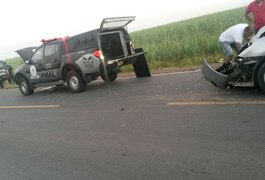 Viaturas do Bope se envolvem em acidente na Rodovia AL-220