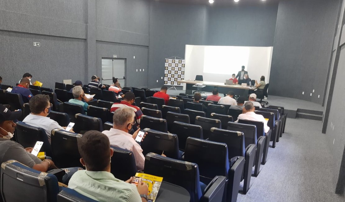 PRF realizou leilão de veículos apreendidos em Alagoas