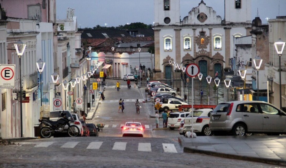 Prefeitura de Penedo injeta recursos no comércio local e apoia Campanha Natal dos Sonhos