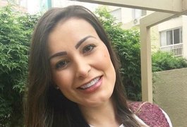 Andressa Urach sobre vaidade: 'Estou aceitando os meus pés de galinha'