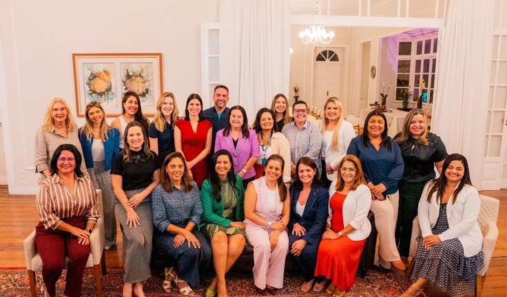 Paulo Dantas reúne secretárias em encontro com deputadas e ressalta protagonismo feminino na política