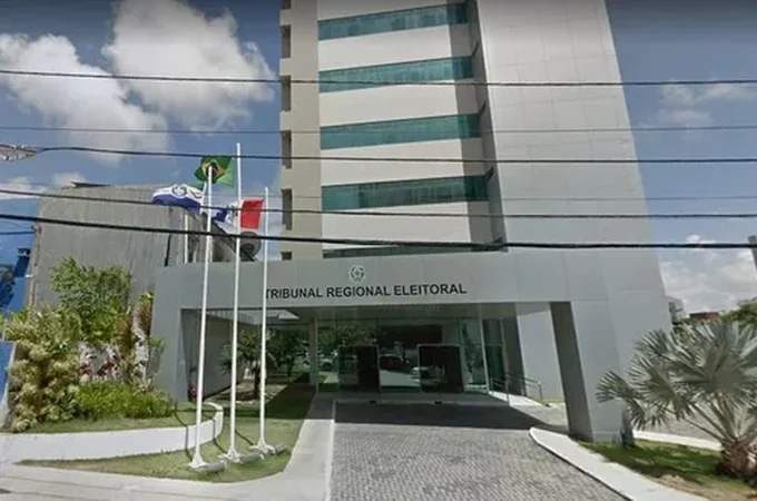 Apenas três pessoas votaram após as 17h30 em Alagoas no segundo turno