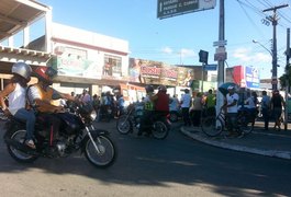 Motociclista que transportava duas crianças se envolve em acidente no Centro de Arapiraca