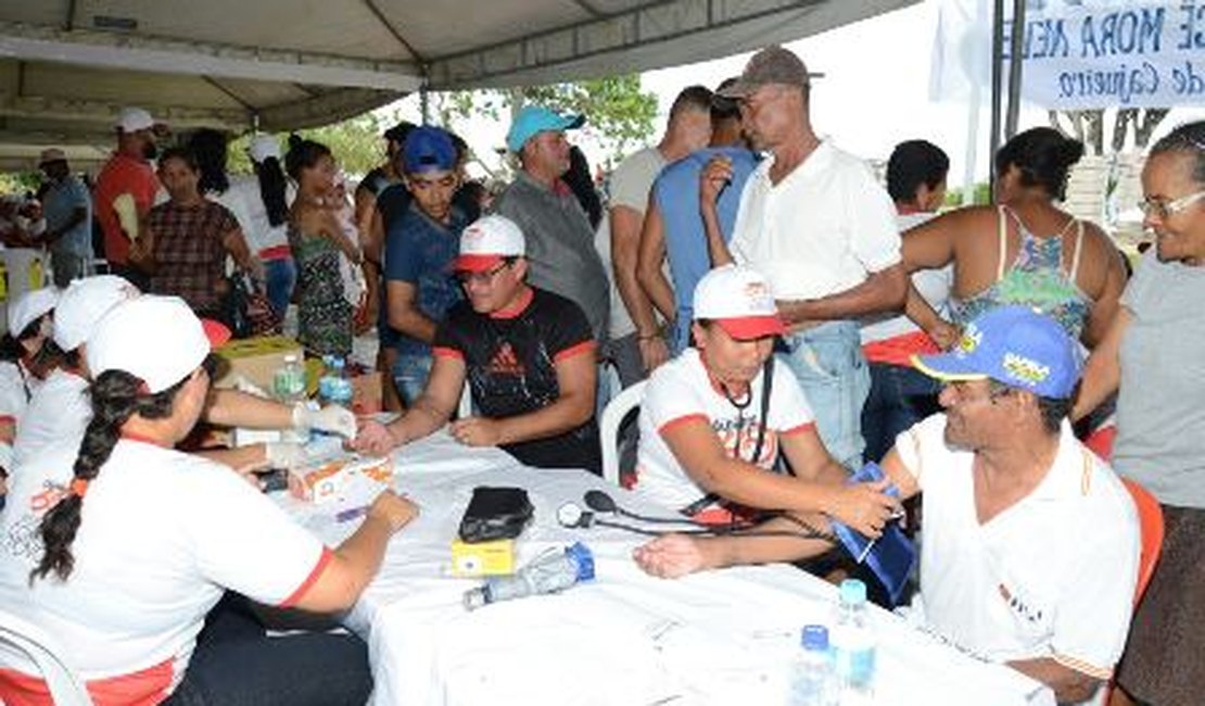 Ações em Cajueiro marcam lançamento do projeto “Prefeitura com o Povo”