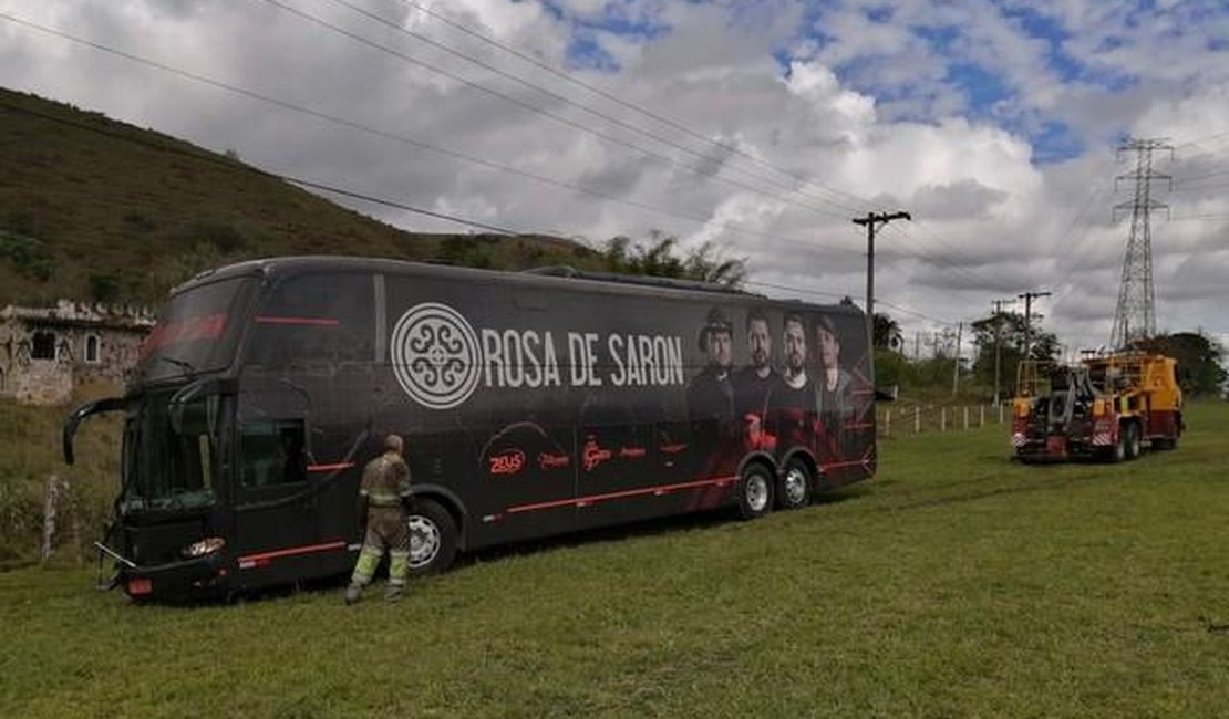 Romeiro morre atropelado pelo ônibus da Banda Rosa de Saron, em SP