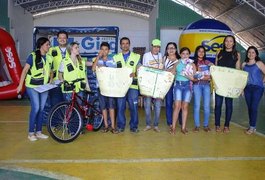 Alunos da Escola Municipal Antônio Alves participam do Projeto OdontoSesc em Girau do Ponciano