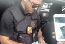 PF cumpre mandados contra suspeitos de compra de voto em Arapiraca