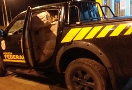 Uma tonelada de maconha é encontrada em ‘viatura da PF’ no MS