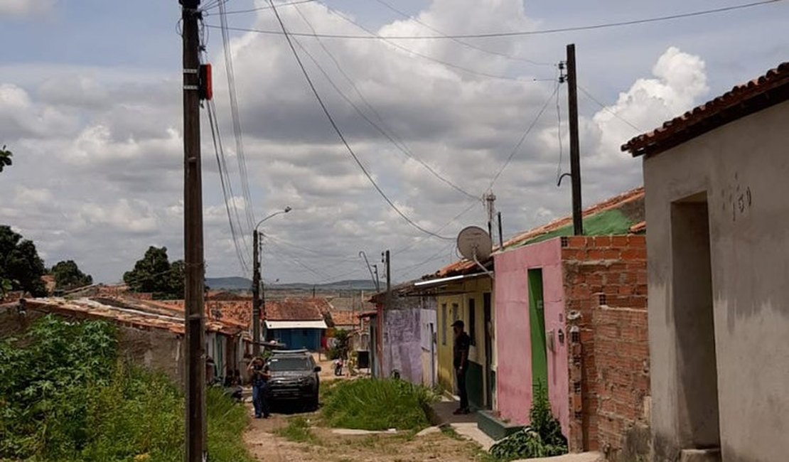 Operação policial prende acusados de matar suspeito de tráfico em Arapiraca