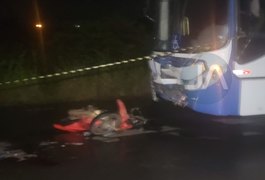 Motociclista morre após colisão frontal com ônibus na AL-115, em Igaci