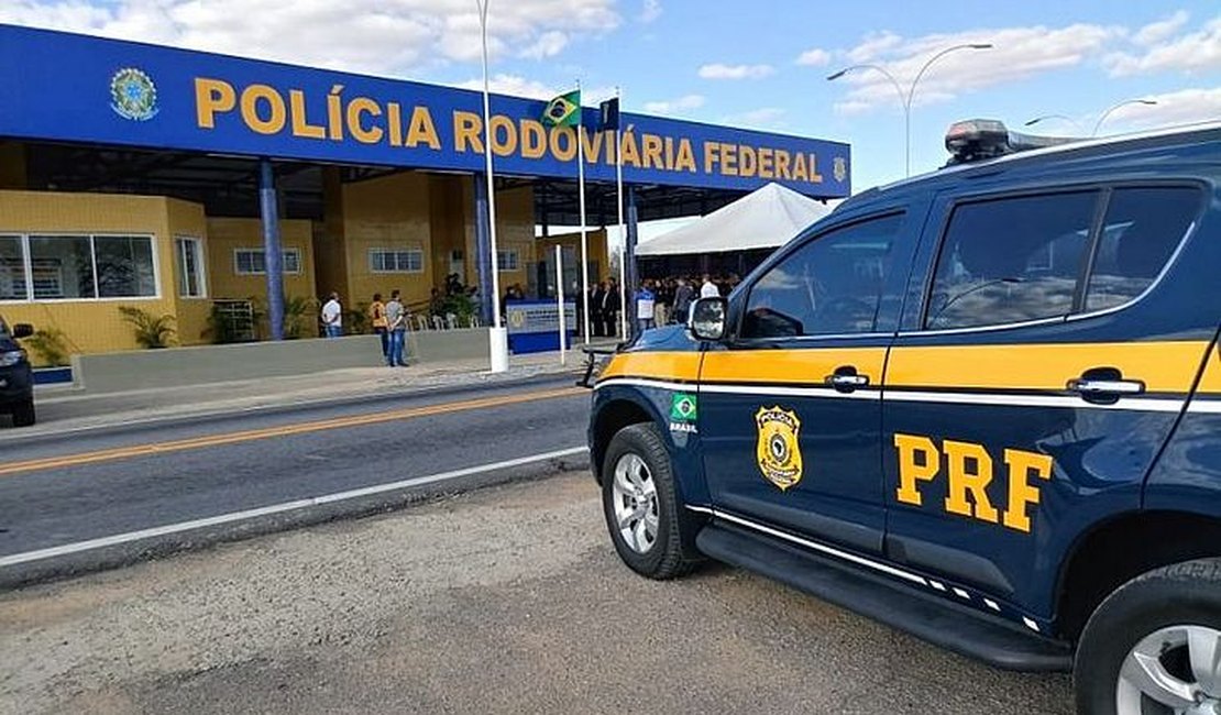 Acidente entre carro e moto deixa homem morto no Sertão alagoano