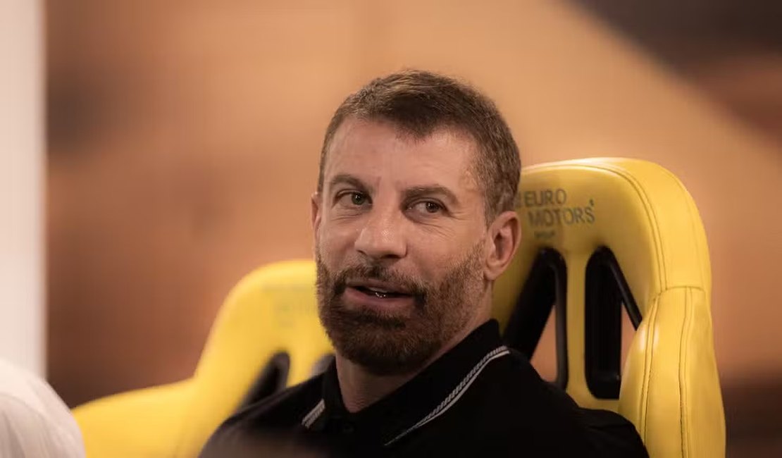 Pedrinho é internado com celulite facial e não vai ao Maracanã para Vasco x Boca