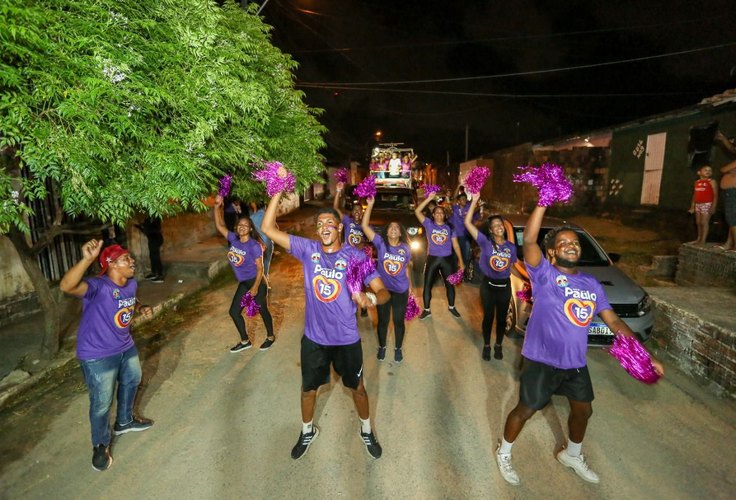 Caravana do 15 percorre conjuntos do Benedito Bentes