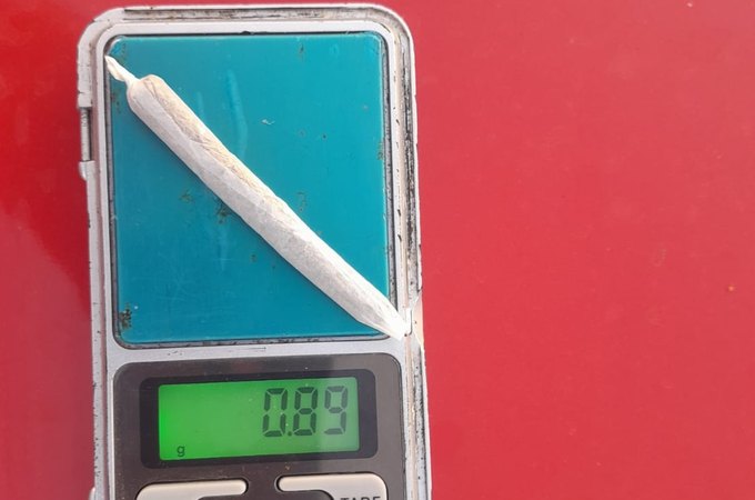 Jovem é flagrado com cigarro de maconha e assina TCO em Arapiraca
