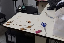Bandidos arrombam posto de saúde, levam objetos e usam drogas no local, em AL