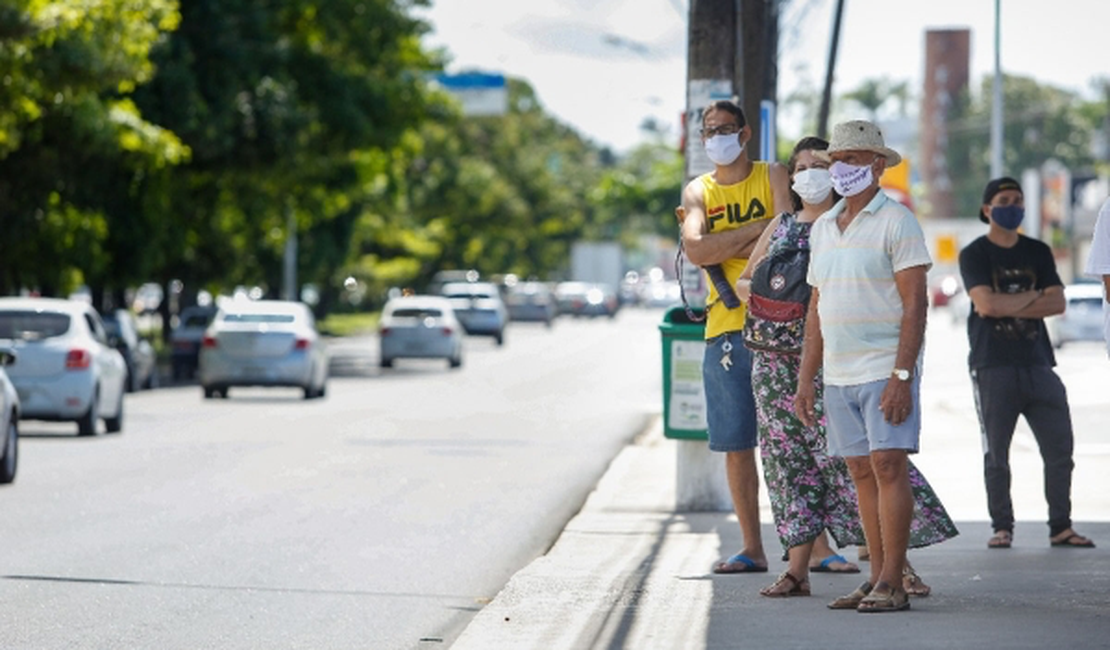 Uso de máscaras se torna obrigatório em Alagoas
