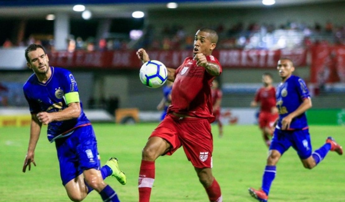 CRB empata com Bahia em 1x1 pelo jogo de ida da 3ª fase da Copa do Brasil