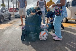 Motociclista fica ferida após colisão com reboque na AL-220, em Arapiraca