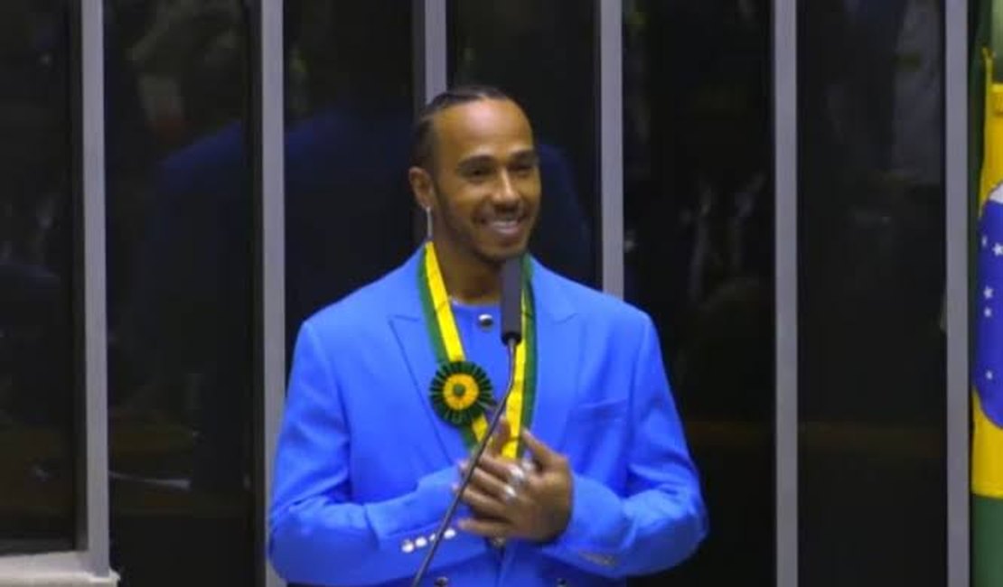 Lewis Hamilton recebe título de cidadão honorário na Câmara