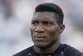 Morre 'Príncipe' Peter Rufai, goleiro da Nigéria nas Copas do Mundo de 94 e 98