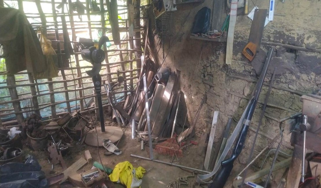 Homem é preso e armas de caça ilegal são apreendidas em União dos Palmares