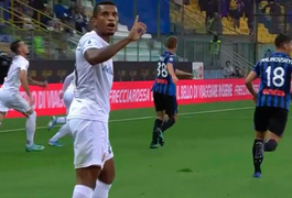 Partida na Itália é paralisada por racismo contra jogador brasileiro