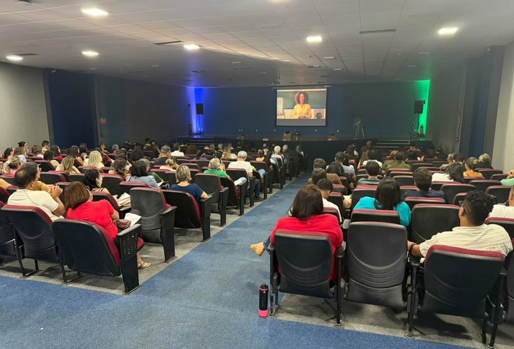 Mesários da 2ª Zona Eleitoral participam de treinamento para as Eleições 2026