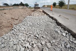 Duplicação da Rodovia AL-220 avança no Sertão alagoano