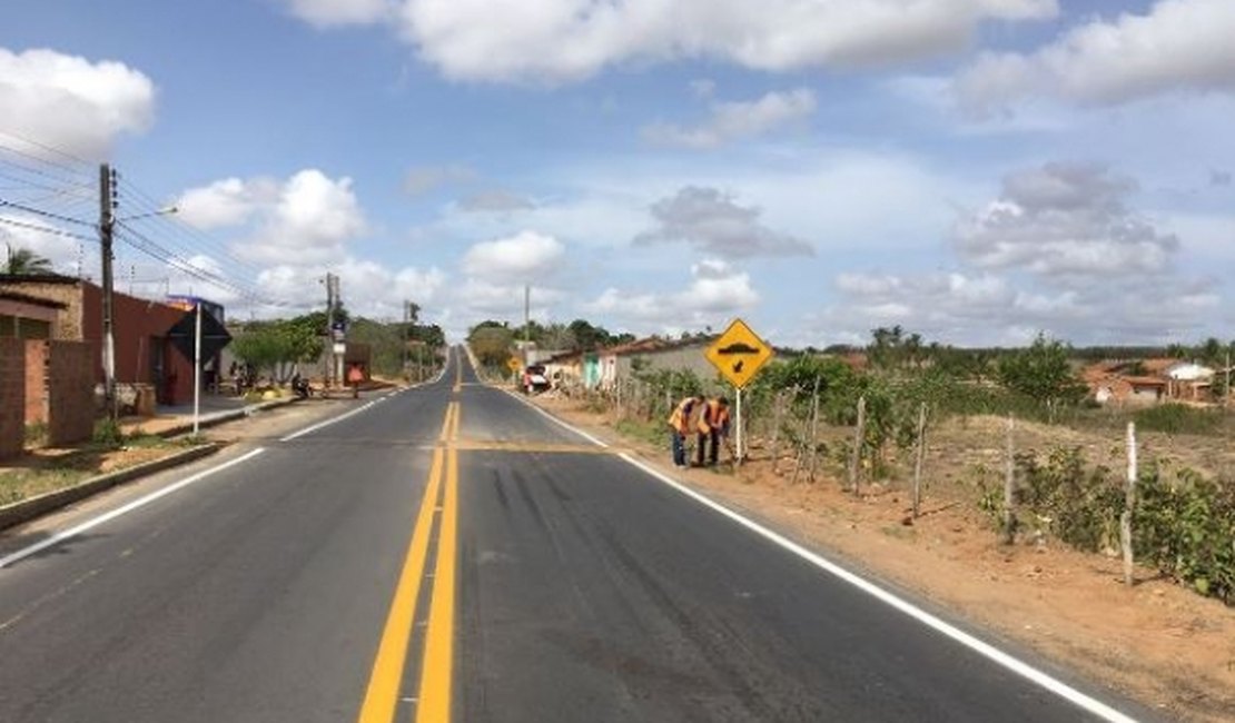 Governador inaugura conclusão do Pró-Estrada em Feira Grande na segunda (24)