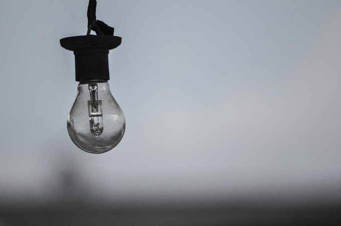 Outubro terá bandeira tarifária mais cara do sistema nas contas de luz