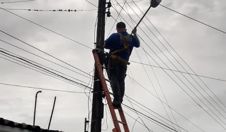 Prefeitura inicia troca de todas as lâmpadas da rede pública em Maribondo