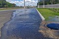 Vazamento provoca desperdício de água potável na Avenida Benedito de Lira e gera reclamações em Arapiraca