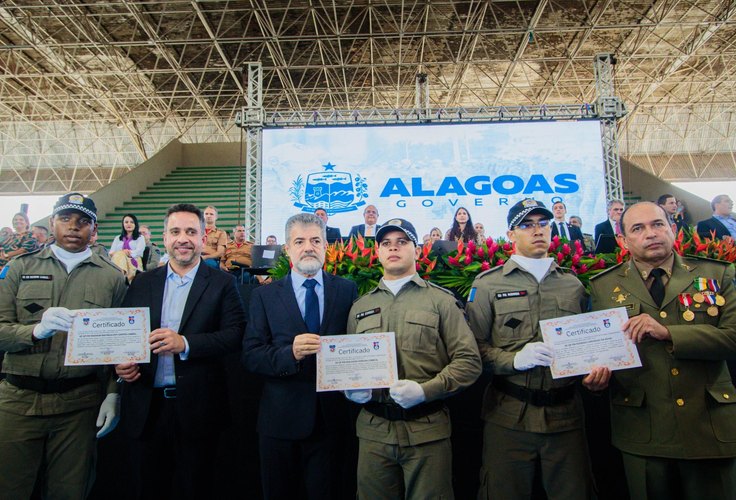 Segurança em Alagoas é reforçada com a formatura de 923 policiais militares