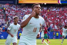 França é a primeira semifinalista da Copa após 2 a 0 sobre Marrocos