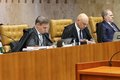 Moraes acusa Mendonça de querer incluir seu nome em delação de Vorcaro