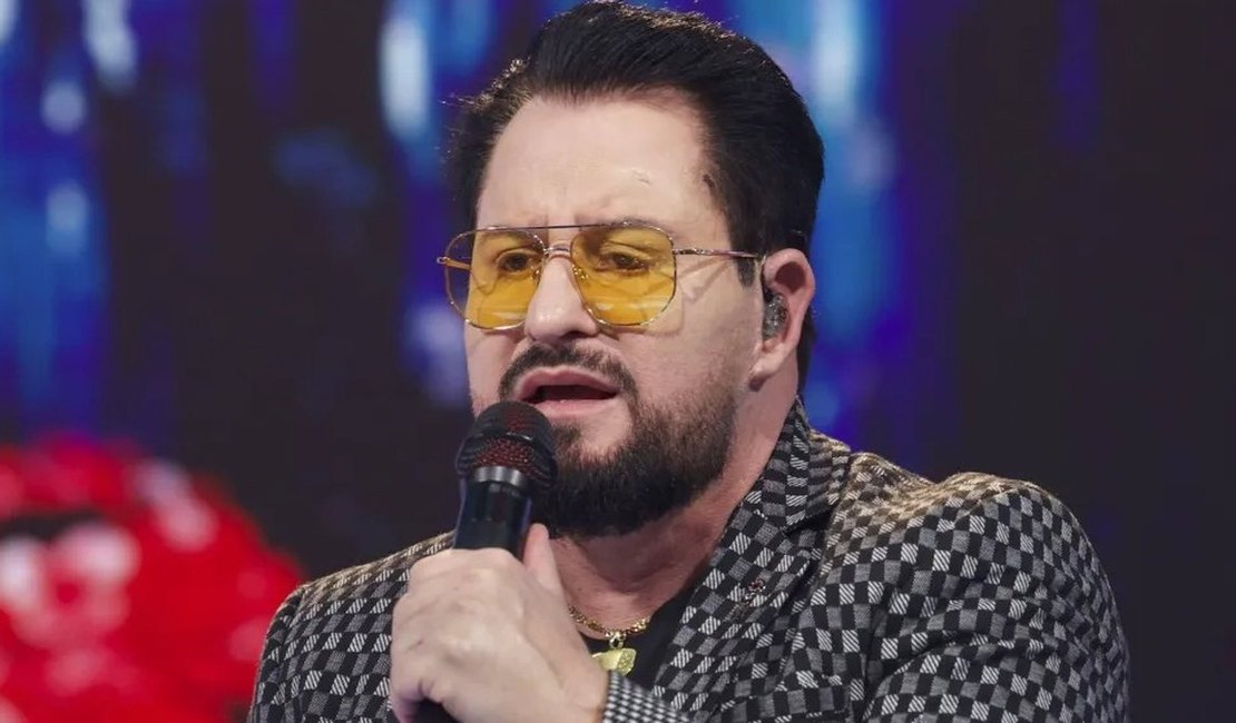 Cantor Marrone passa por nova cirurgia e se afasta dos palcos