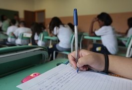 Escolas não são motor principal de transmissão da covid-19, diz OMS