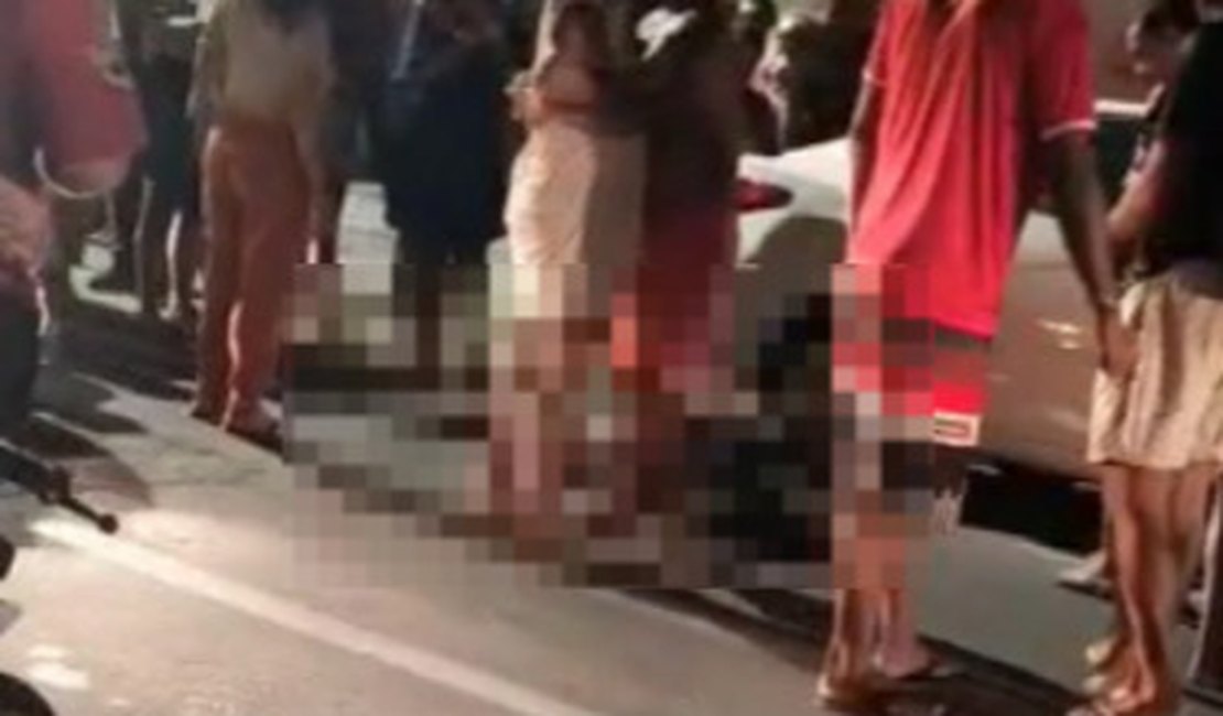 Jovem é morto com vários tiros em esquina no bairro Ponta da Terra, em Maceió