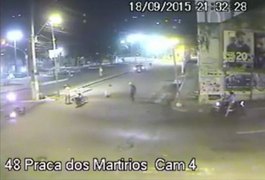[VÍDEO]Câmeras flagram capotamento durante perseguição policial em Maceió