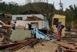 Tornados e tempestades com granizo deixam 830 desabrigados e 16 feridos em SC