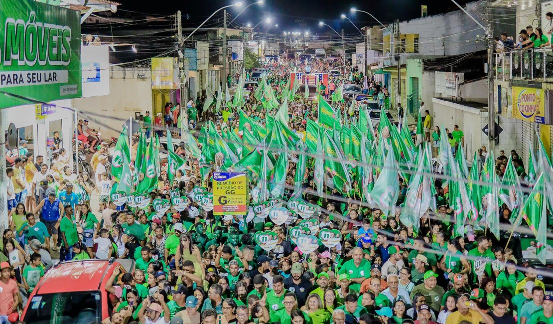 Bastinho arrasta multidão e realiza a maior caminhada da história de Taquarana