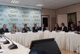 MEC lança lista de compromissos para a educação básica