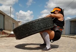 “Desafio de Força Bruta – Strongwoman” acontece no próximo sábado, no Bosque