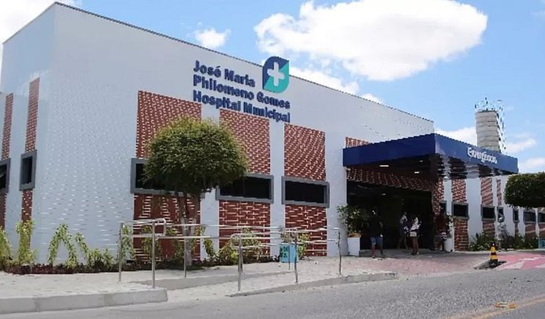 Bebê de 1 ano morre atropelado pela própria mãe na garagem de casa